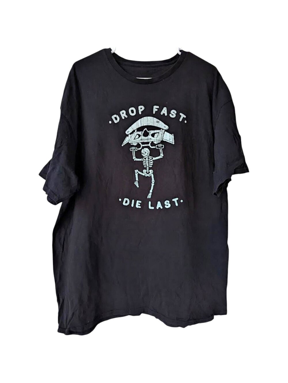 Fortnite Drop Fast Die Last T-Shirt Mens 2XL Graphic Black Cotton Delta 25x31.5